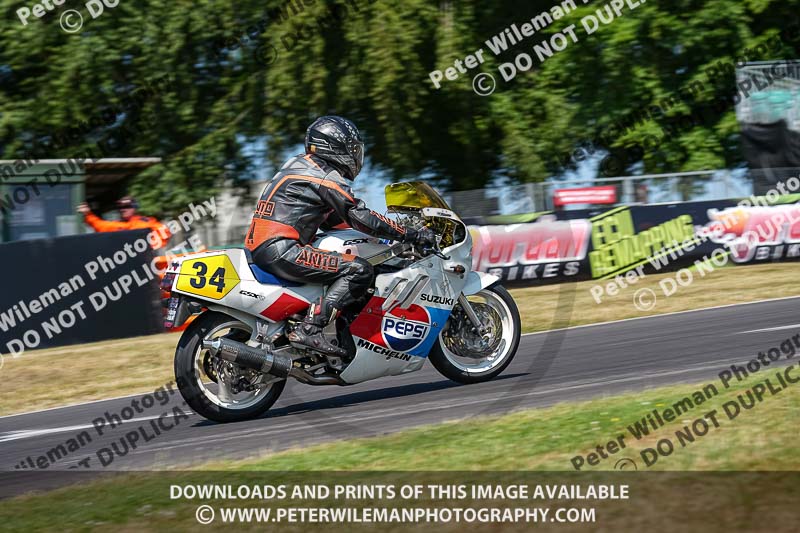 cadwell park;cadwell park photographs;cadwell trackday photographs;enduro digital images;event digital images;eventdigitalimages;peter wileman photography;racing digital images;trackday digital images;trackday photos